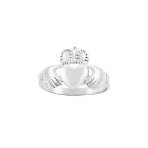 Claddagh Traditional Ring in Sterling Silver