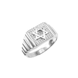 Men's Star of David Ring in Sterling Silver