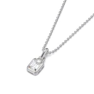 Mini Solitaire Pendant